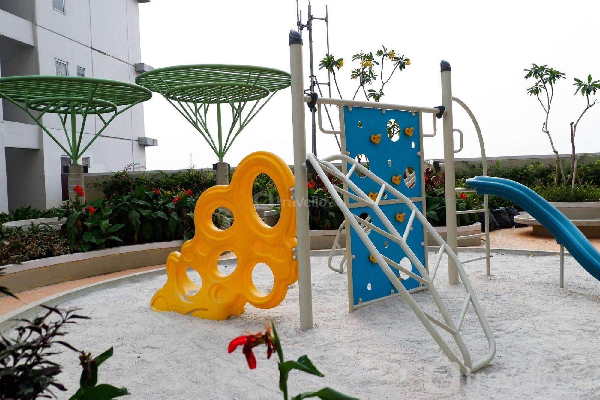 Apartment Affordable 2br Bassura By Travelio